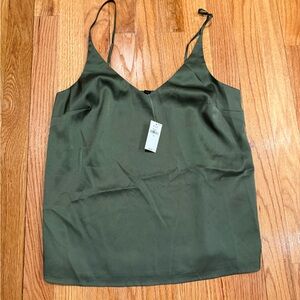 NWT Banana Republic Green Sleeveless Satin Top